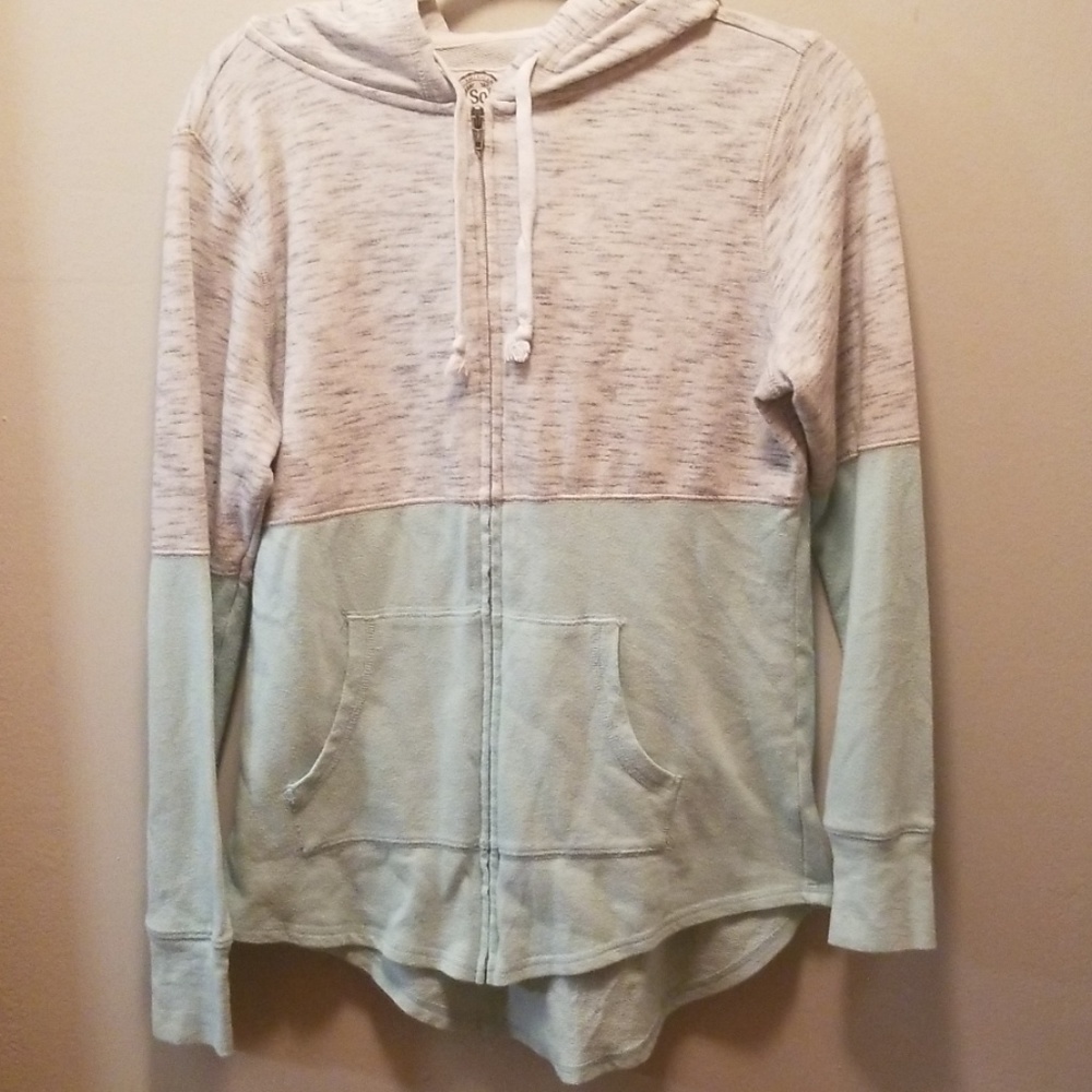 Light Sweatshirt